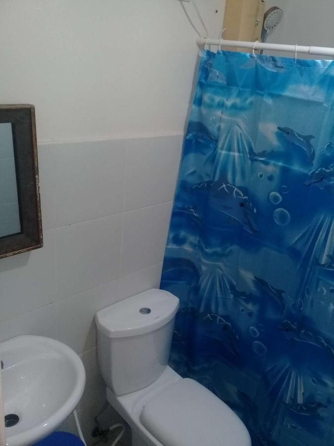 Ekonumi Rooms At Moonwalk Paranaque Paranaque City Eksteriør bilde