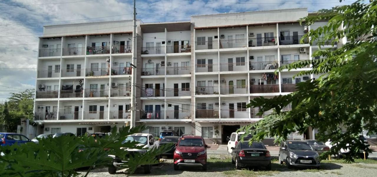 Ekonumi Rooms At Moonwalk Paranaque Paranaque City Eksteriør bilde